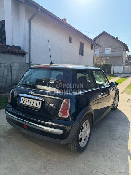 MINI One 