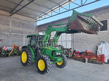 John Deere 5820 sa Utovarivačem