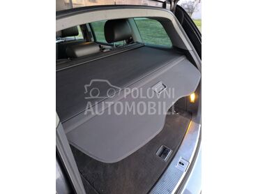 Roletna gepeka za Volkswagen Touareg od 2003. do 2010. god.