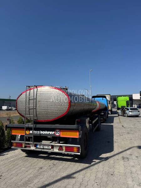 Kassbohrer V12  cisterna