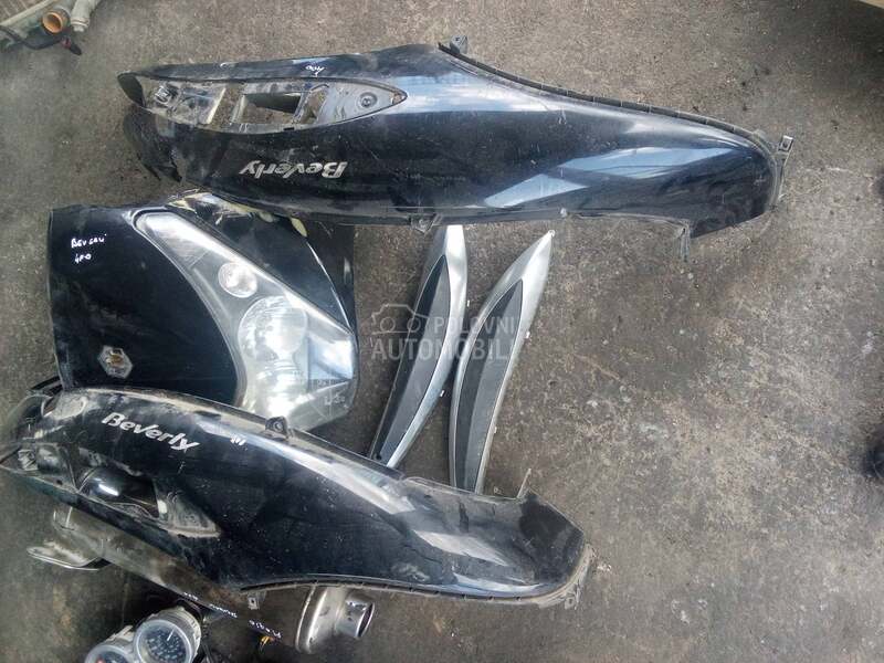 Pijagio 400cm Viljuske,elektro