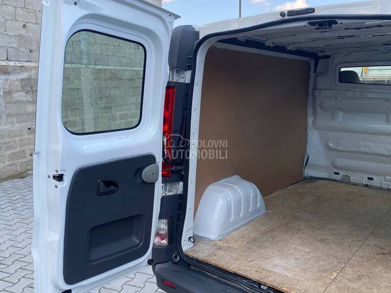 Opel Vivaro 2.0cdti KLIMA