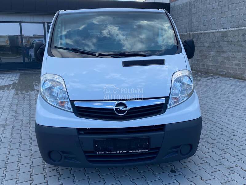 Opel Vivaro 2.0cdti KLIMA