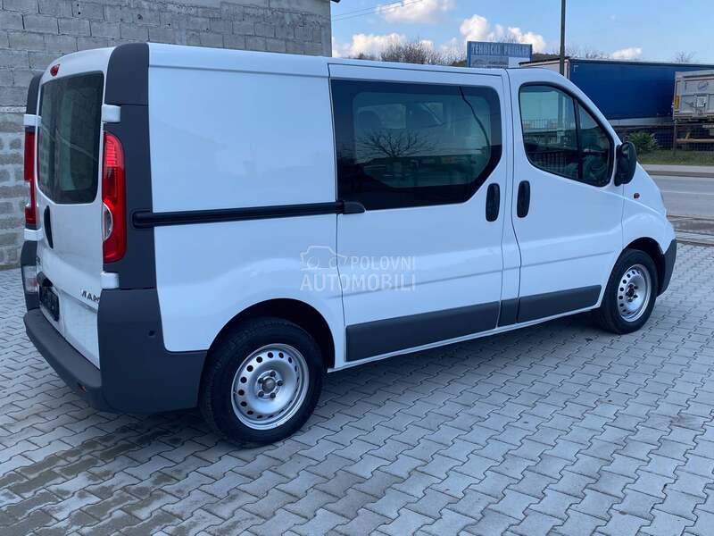 Opel Vivaro 2.0cdti KLIMA