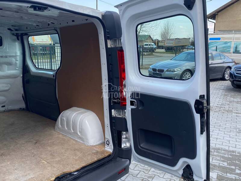 Opel Vivaro 2.0cdti KLIMA