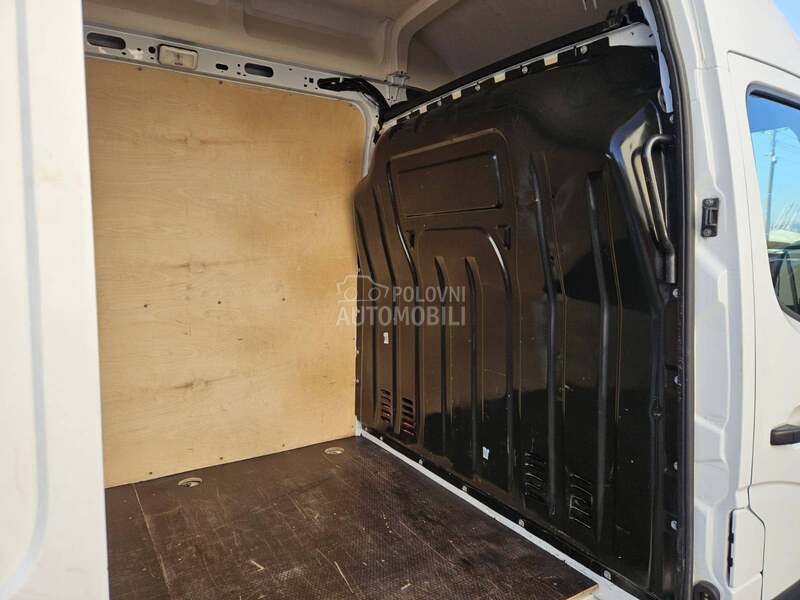 Renault Master 2.3 dci L4H3