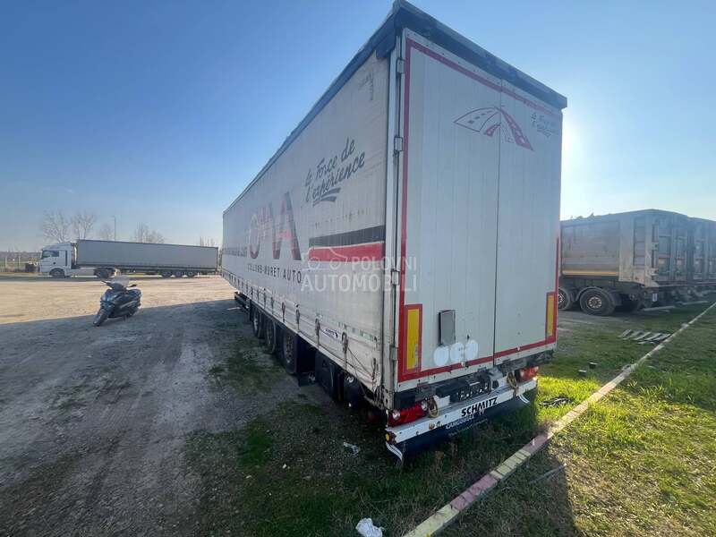 Schmitz Cargo bul