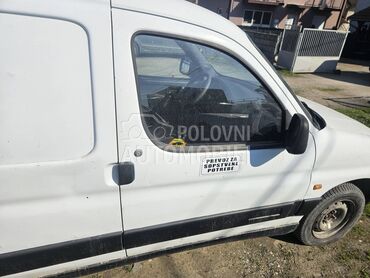 Desna Vrata za Peugeot Partner od 1996. do 2008. god.