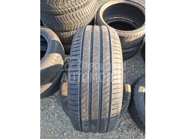 Michelin 235/55 R18 Zimska