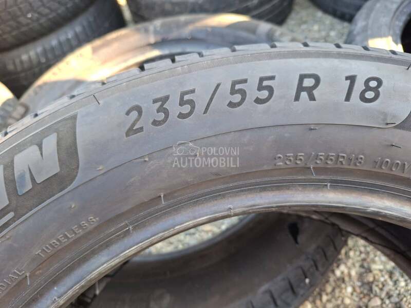 Michelin 235/55 R18 Zimska