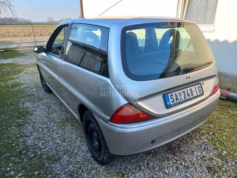 Lancia Ypsilon 1.2 16V