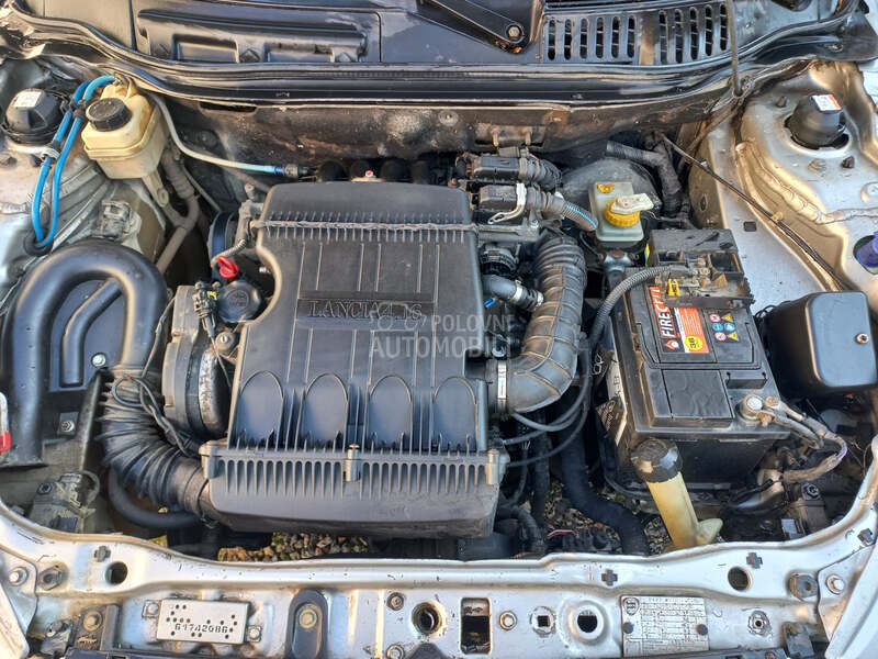 Lancia Ypsilon 1.2 16V