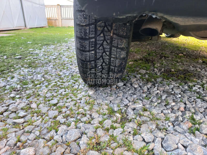 Lancia Ypsilon 1.2 16V