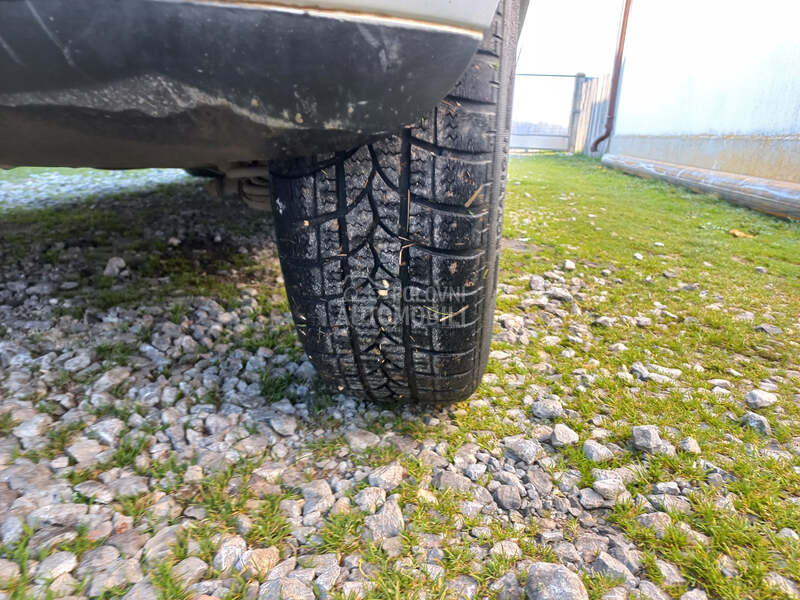 Lancia Ypsilon 1.2 16V