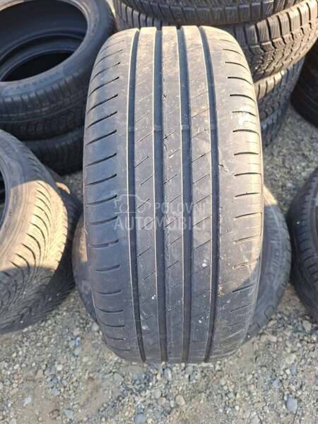 Goodyear 225/50 R17 Letnja