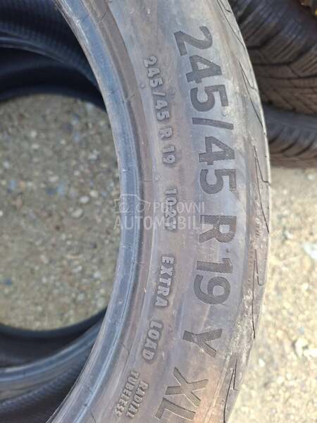 Continental 245/45 R19 Letnja
