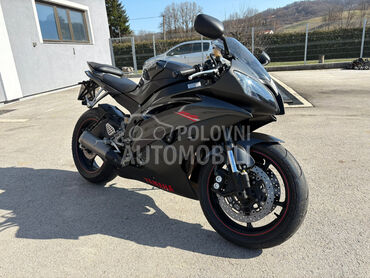 Yamaha R6