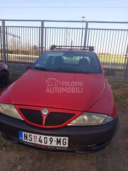 Lancia Ypsilon 