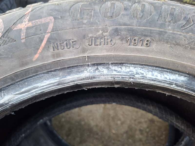 Goodyear 205/55 R16 Zimska