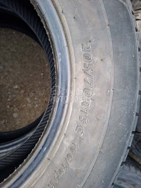 Sailun 205/70 R15 Zimska