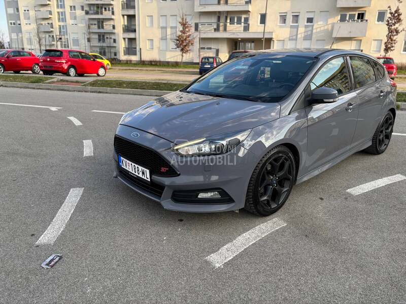 Ford Focus ST