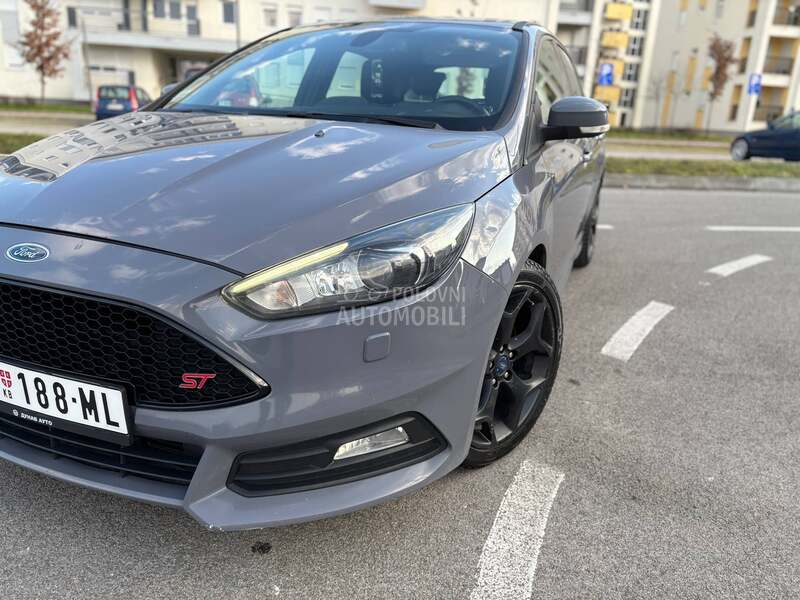 Ford Focus ST
