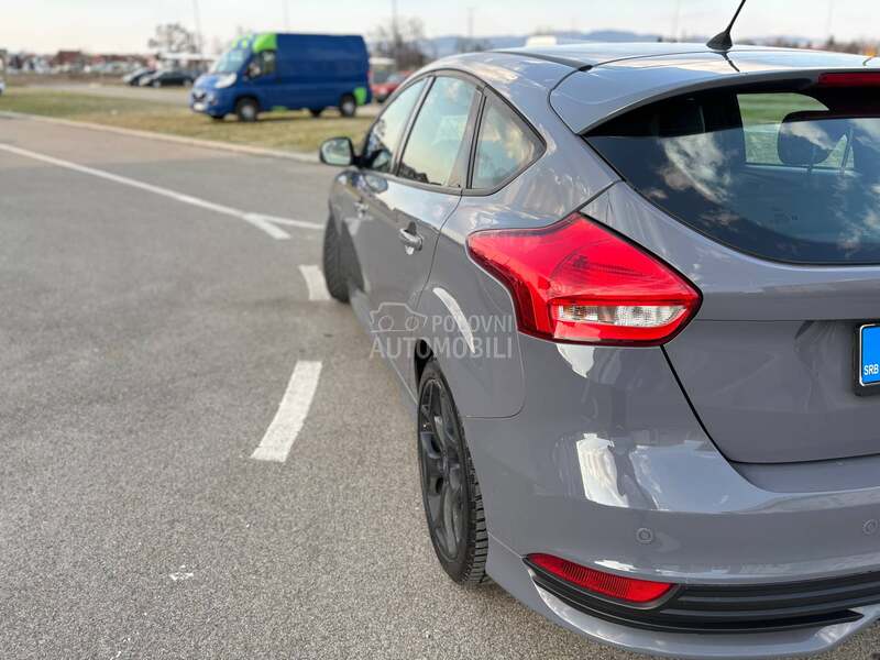 Ford Focus ST
