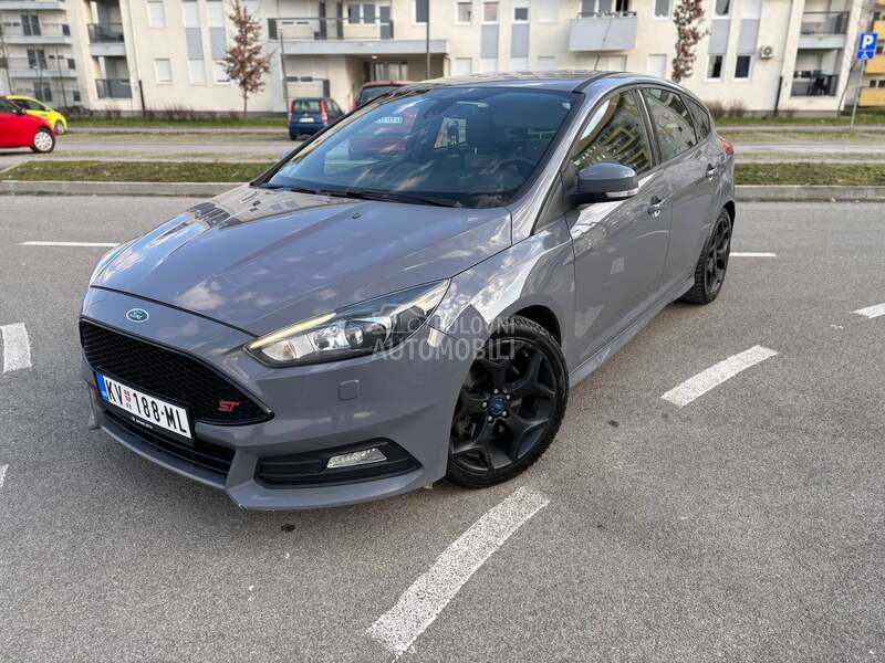 Ford Focus ST