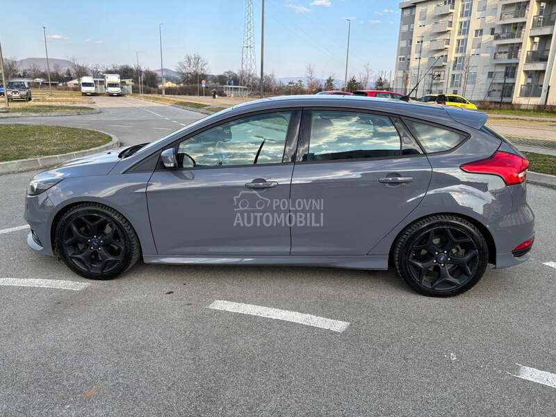 Ford Focus ST