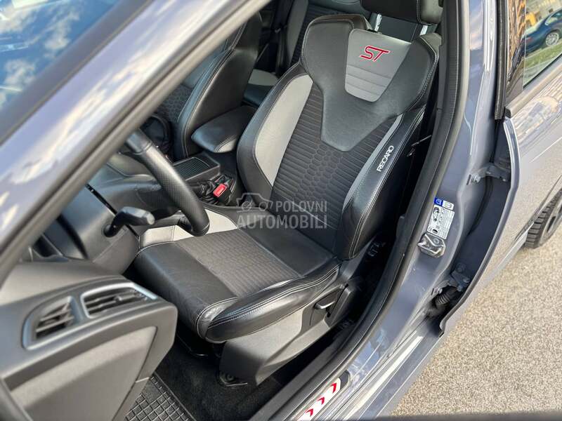Ford Focus ST