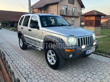 Jeep Liberty 2.5 crd