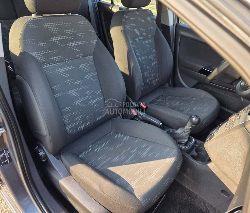 Opel Corsa D 1.2 ECOFLEX CH