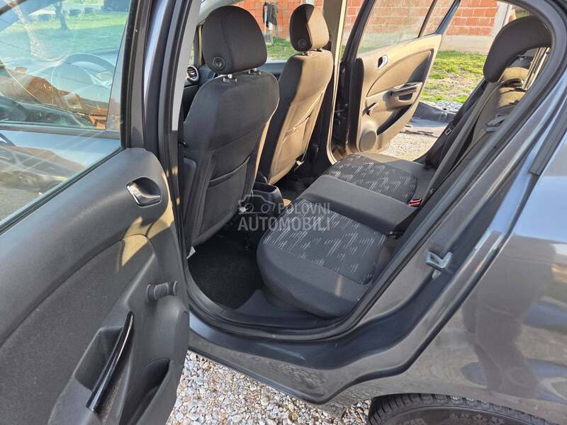 Opel Corsa D 1.2 ECOFLEX CH