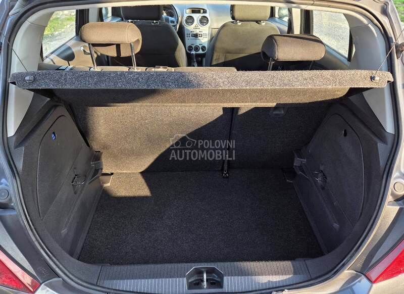 Opel Corsa D 1.2 ECOFLEX CH