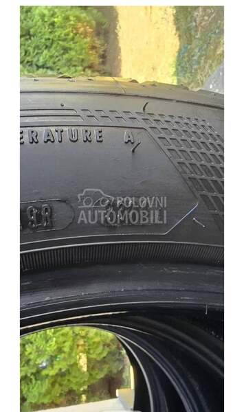 Goodyear 225/50 R18 Letnja