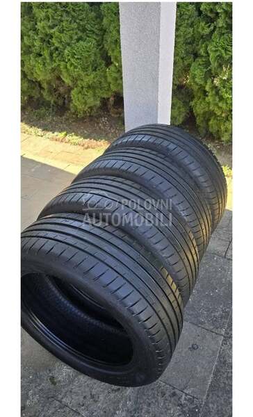 Goodyear 225/50 R18 Letnja