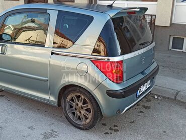 Peugeot 1007 