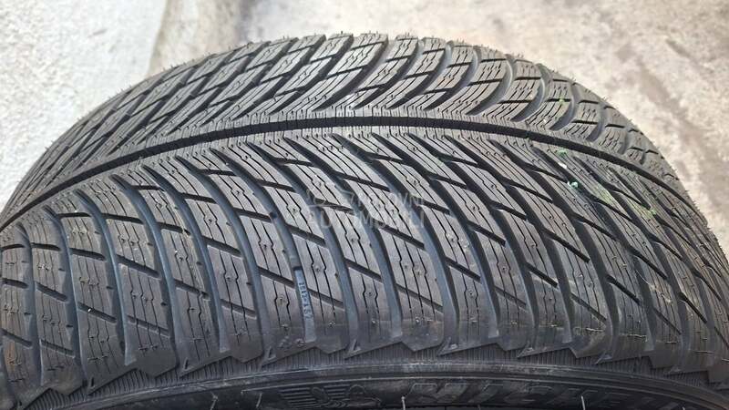 Michelin 245/40 R20 Zimska
