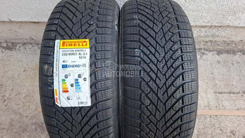 Pirelli 235/45 R21 Zimska