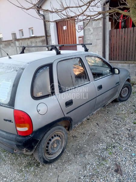 Opel Corsa B 