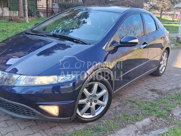 Honda Civic 1.8 V-TEC/I-SHIFT/CH