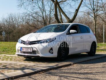 Toyota Auris 