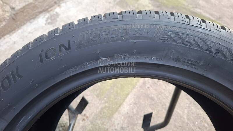 Hankook 285/45 R20 Zimska