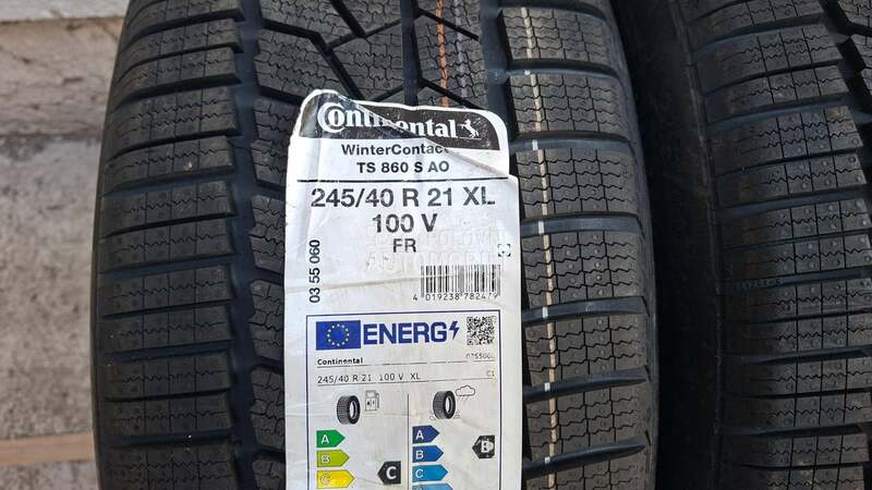 Continental 245/40 R21 Zimska