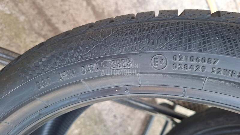 Continental 245/40 R21 Zimska