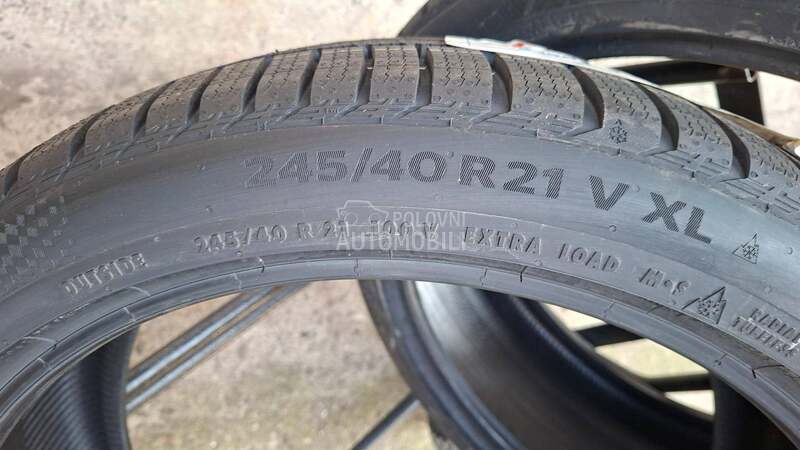 Continental 245/40 R21 Zimska