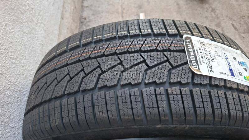 Continental 245/40 R21 Zimska
