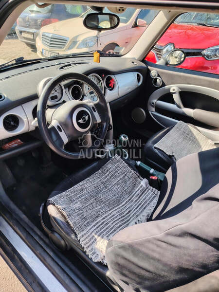 MINI Cooper 1.6