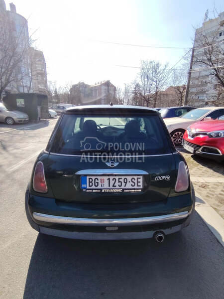 MINI Cooper 1.6