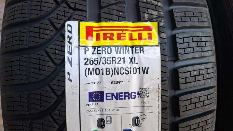 Pirelli 265/35 R21 Zimska